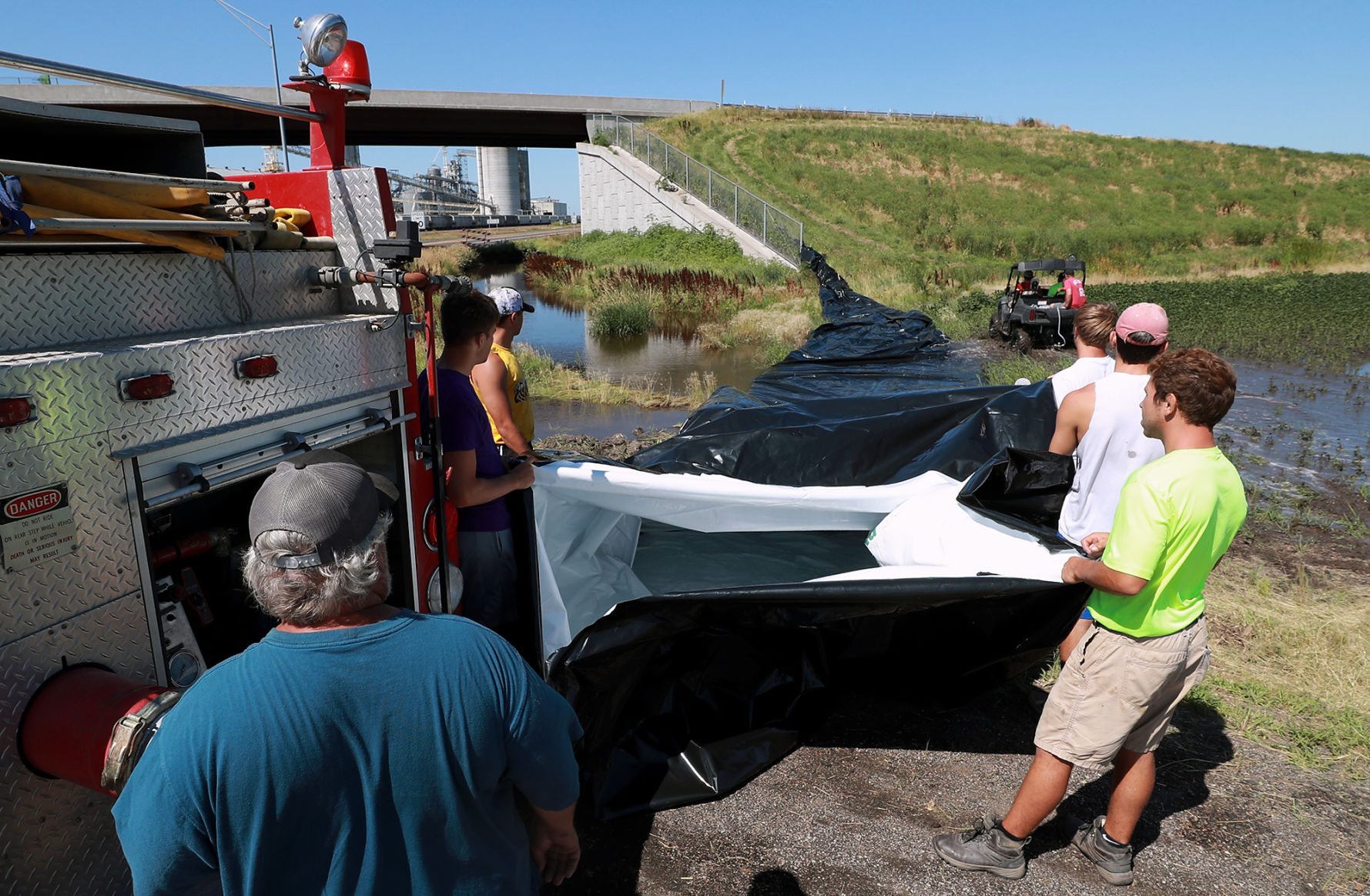 Wood River flood prep